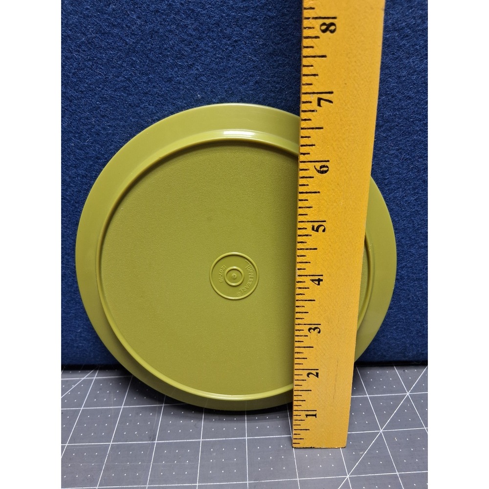 Tupperware Replacement Lid Avocado Green 1207 18 Vintage Round Seal - Picture 2 of 8